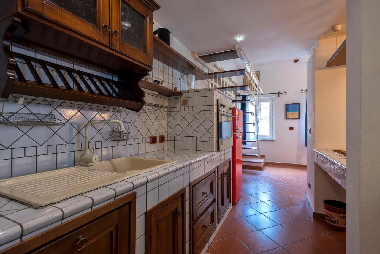 Ferret Apartment Альгеро Екстер'єр фото